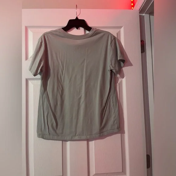 graphic tshirt - Picture 3 of 3